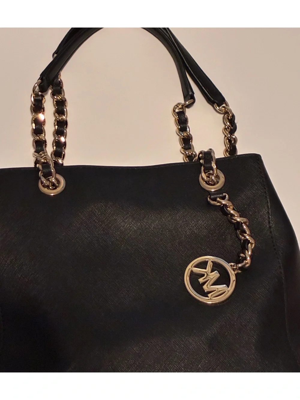 Michael Kors - Susannah Saffiano LG Black Leather Tote